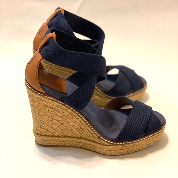 Tory Burch Women's Frieda Navy Blue Sandals Sz 6 B. - Picture 1 of 7